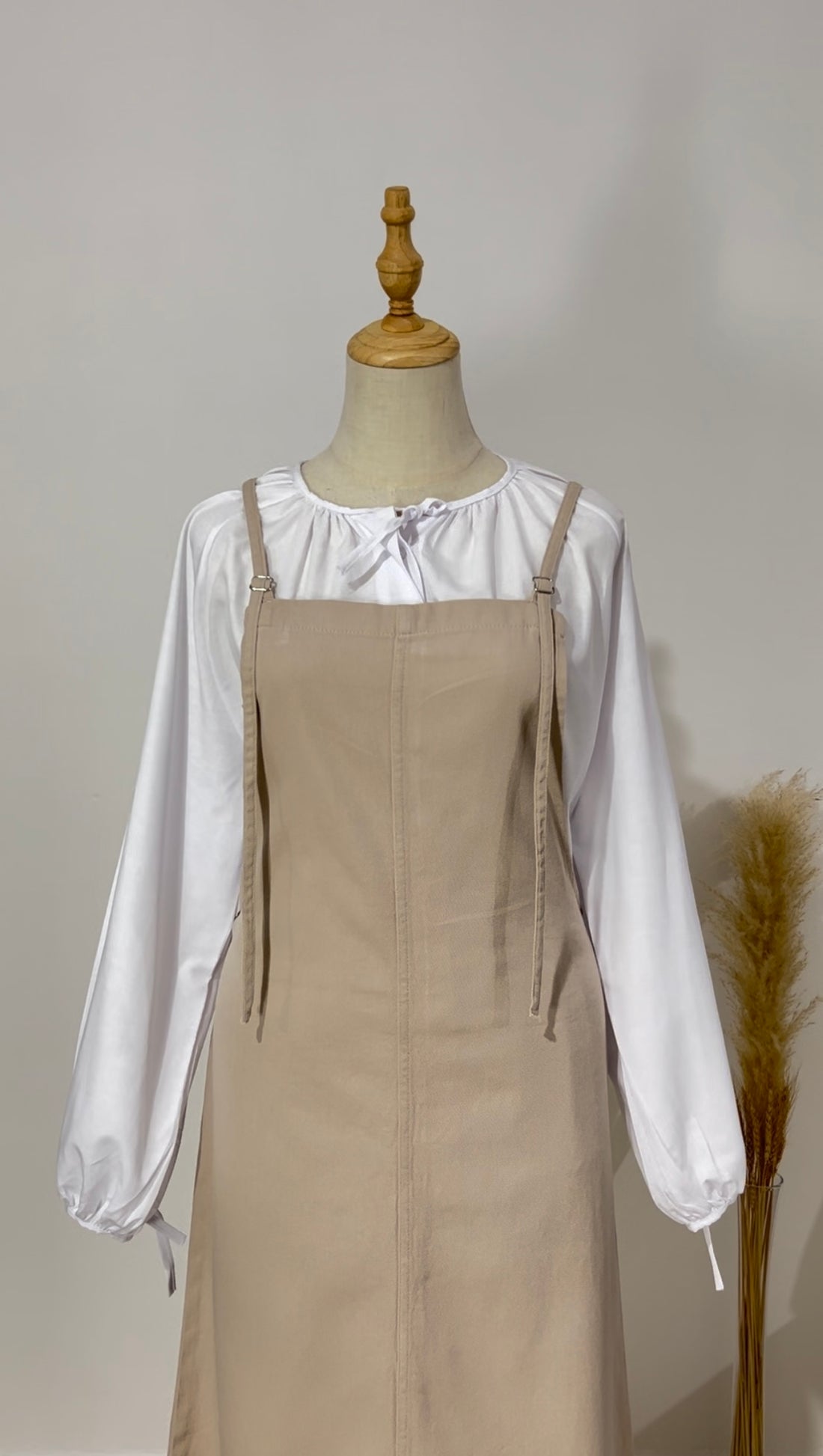 Beiger Overall