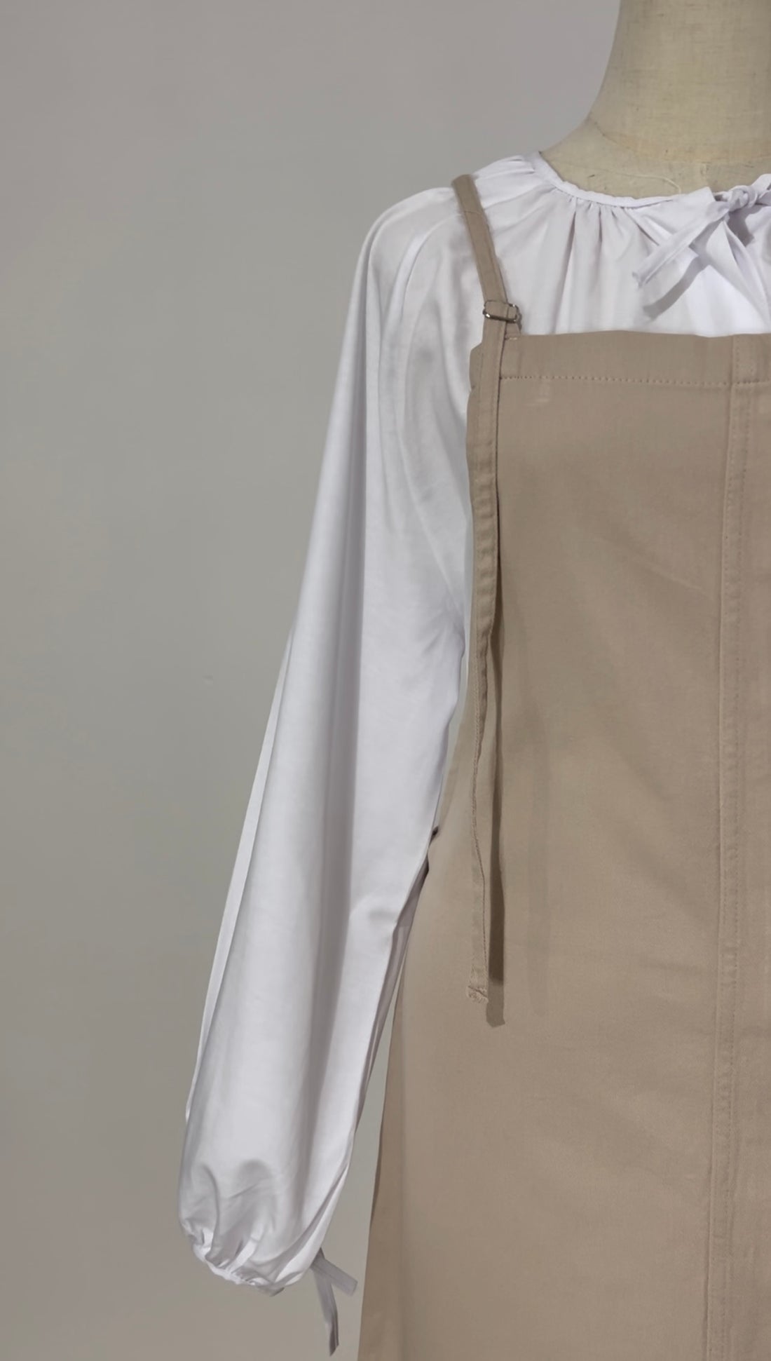 Beiger Overall